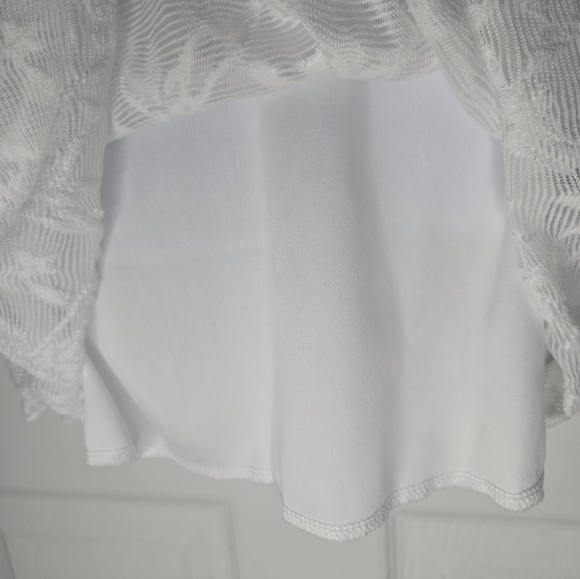 Wedding White Dress W/ Bell Sleeves NWOT XL - Picture 5 of 9